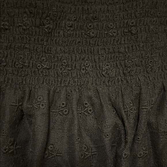 ❤️4/$10 American Eagle Outfitters Black tank top or tube top - Picture 3 of 4